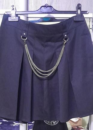 Готична спідниця