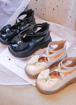 Стильные лакированные туфли для девочек (18)