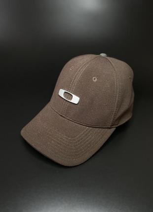Кепка oakley