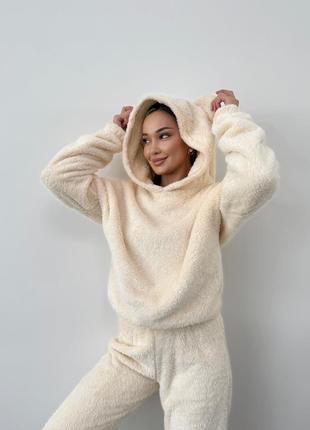 Теплый махровый костюм с брюками и худи с капюшоном