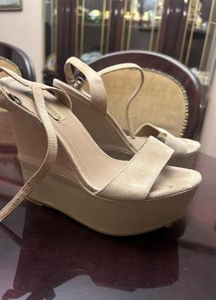 Босоножки steve madden