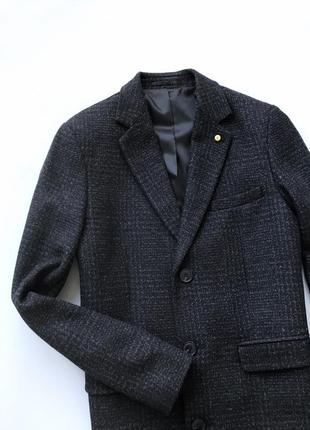 Мужское пальто massimo dutti