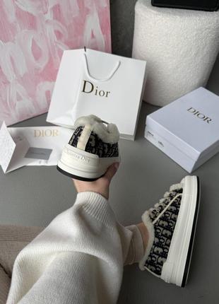 Кеды с натуральным мехом овчина в стиле диор dior platform sneakers deep blue fur