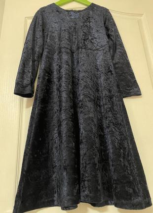 Велюрова святкова сукня темно-синього кольору 134-140