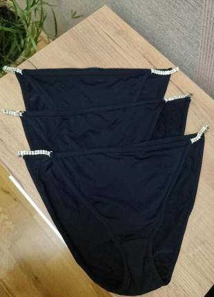 Красивые трусики с декором, цена за единицу ,в наличии 3шт