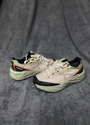 Columbia gore-tex termo beige ❄️