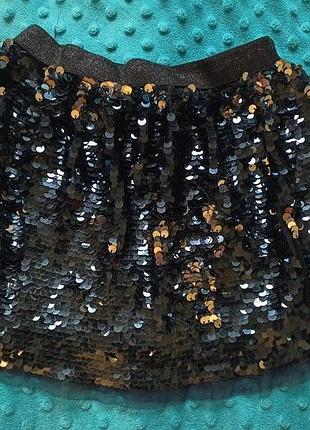 Юбка primark в пайетках 110 размер.