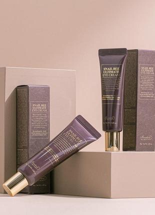 Крем для шкіри навколо очей з ферментованним муцином равлика benton snailbee ultimate eye cream, 10