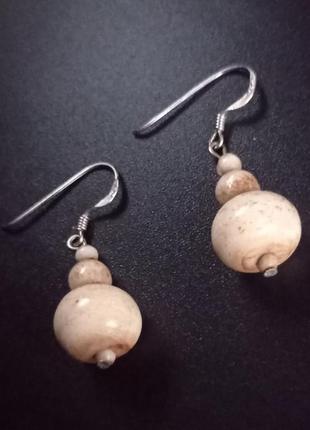 Сережки з кістяних намистин на срібних 925 проби швензах