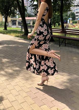 Сукня в квітковий принт