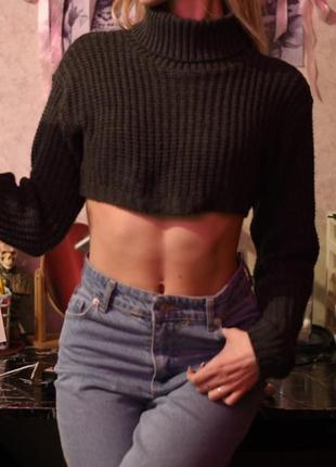 Светр короткий