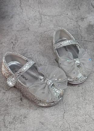 Детские туфли для девочки праздничные нарядные