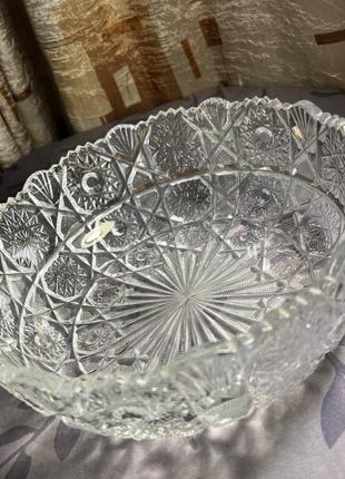 Большая хрустящая ваза