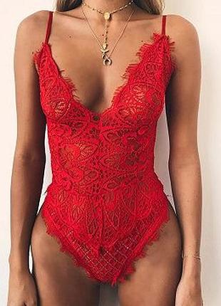 Кружевной боди красный