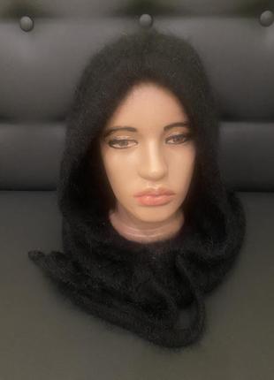 Капор ангоровый черный