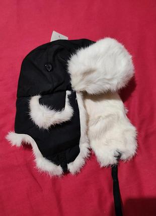 Стильна тепла шапка вушанка