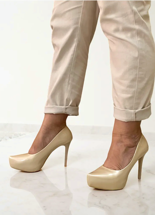 Женские кожаные туфли на высоком каблуке seven 0545 бежевые