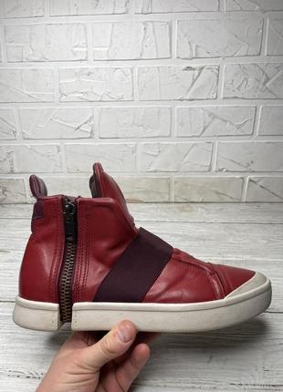 Крутые сникерсы diesel s-nentish strap biking red