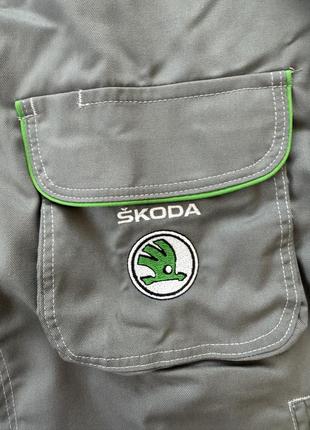Жилет skoda 2