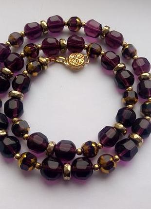 Красиві намиста, ювелірне скло. чохія