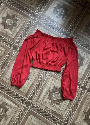Червоний xs h&m кроп топ кроптоп блуза блузка красный з відкритими плечима