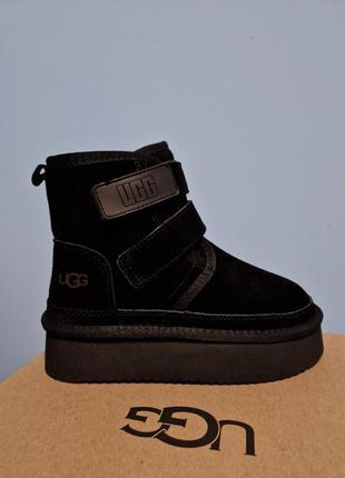 Уггі жіночі ugg neumel platform chukka boot  black натуральна замша та овчина