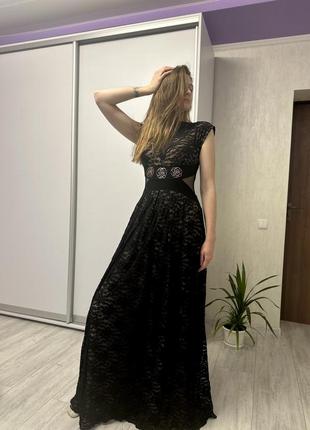 Платье вечернее