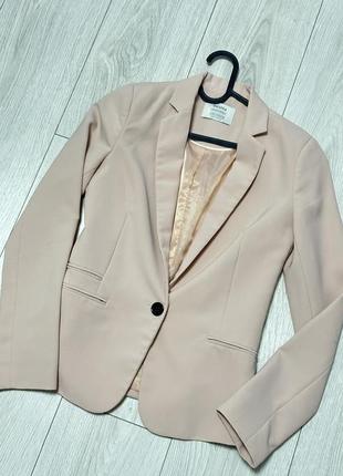 Пиджак bershka