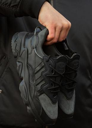 Кроссовки adidas ozweego