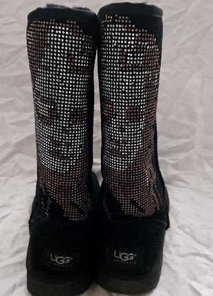 Натуральные угги со стразами