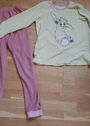 Дівоча піжамка на зріст 134-140.