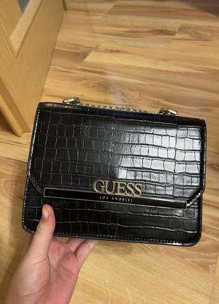 Сумочка guess