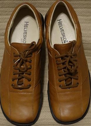 Комфортные фирменные кожаные ортопедические туфли цвета молочного шоколада helvesko...
