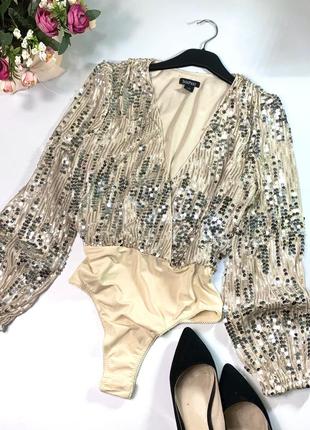 Красивое боди в пайетки boohoo