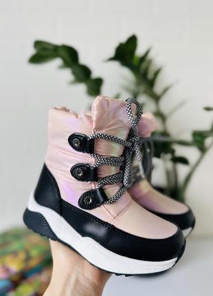 Зимові черевички дівчаткам