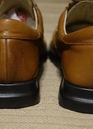 Комфортные фирменные кожаные ортопедические туфли цвета молочного шоколада helvesko...