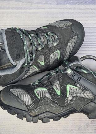 Кроссовки mountain sneakersy