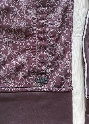 Спортивна кофта. 2