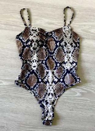 Prettylittlething новый боди