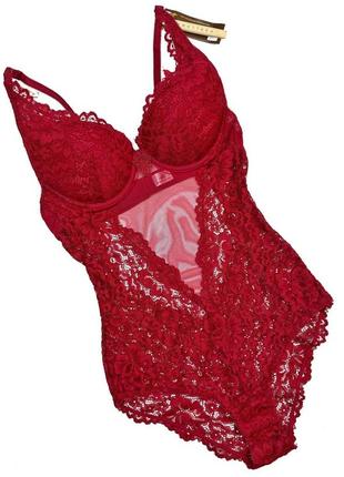 Ажурный боди-корсет на косточке на тонком поролоне 75-80 чашка в