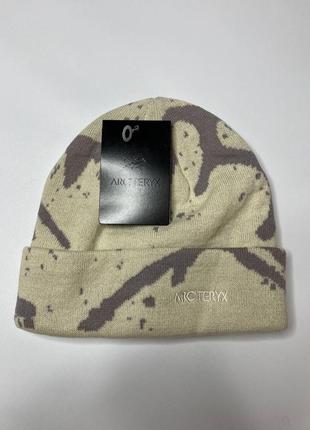 Шапка arcteryx