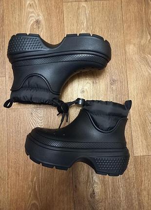 Зимние сапоги сапожки crocs stomp puff boot м7w9