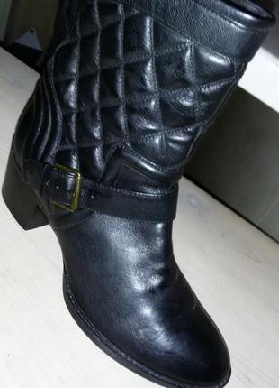 Clarks (англия)-кожаные стильные сапоги в байкерском стиле 39-39 1/2 размер (26,2 см)10 фото