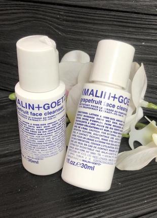 Ніжний щоденний гель очисник для вмивання malin+ goetz grapefruit face cleanser