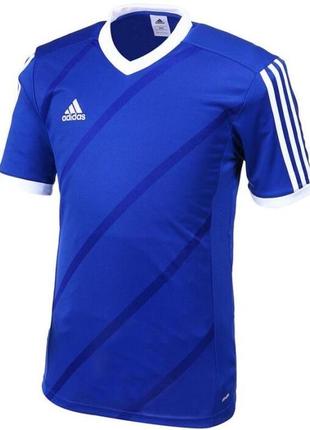 Спортивная футболка adidas и puma и reebok и nike