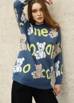 Женский теплый свитер мишки