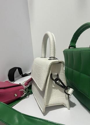 Клатч мінімалістичний білий з тисненням leman