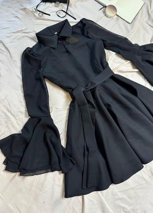 Ніжна сукня з шифоновими рукавами та воланами❤️