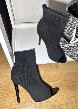 Обувь для high heels