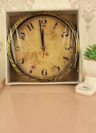 Сучасні стильні часи під вінтаж⏳️